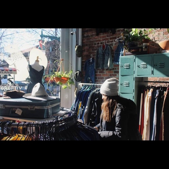 Meet your Posher, Francesca - Picture 1 of 5